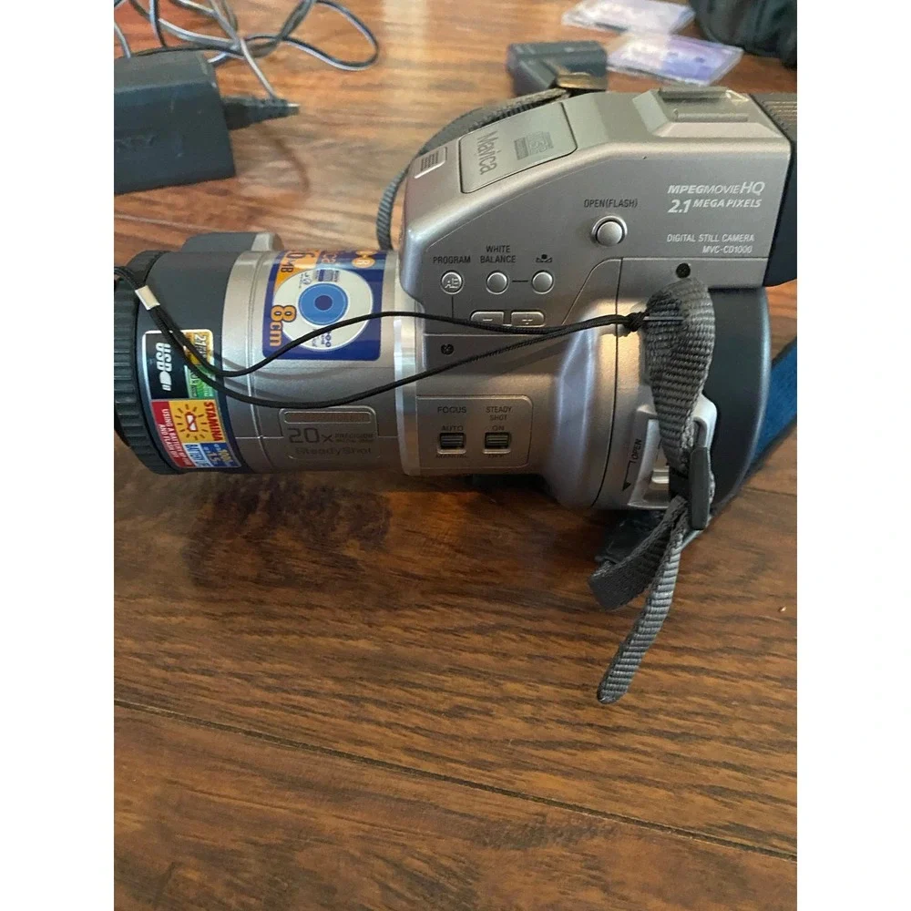Camera lot . Vintage Sony Mavica MVC-CD1000  & mercury cyber pick E-250